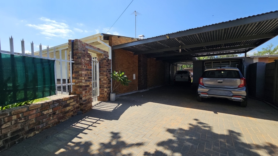 3 Bedroom Property for Sale in Sasolburg Ext 12 Free State